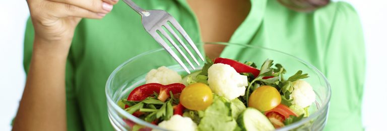 woman-eating-salad-e1484321152795-768x261